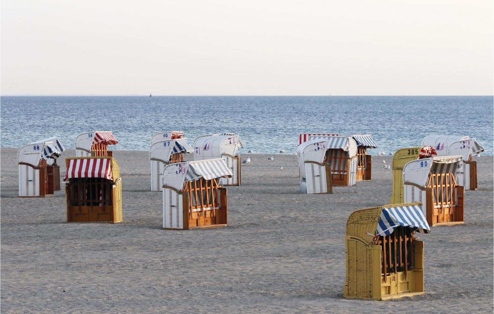 Apartment 2 Bedroom Awesome In Travemuende *